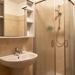 Apartament Sosta Sul *