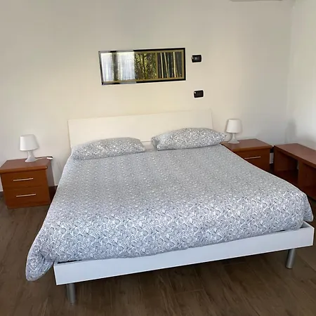 Apartament Sosta Sul *